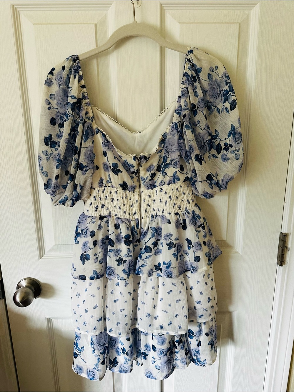 Altar’d State blue floral tiered mini dress XS puff sleeves - Picture 10 of 13